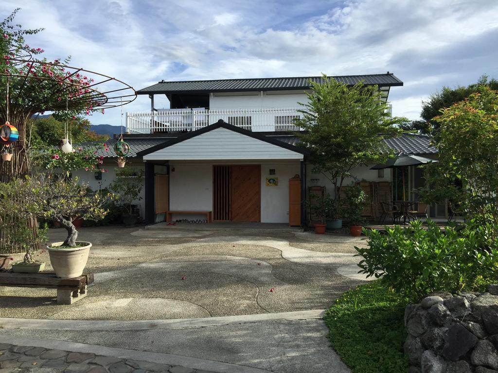 Hou Shan Ren Jia B&B Luye Buitenkant foto