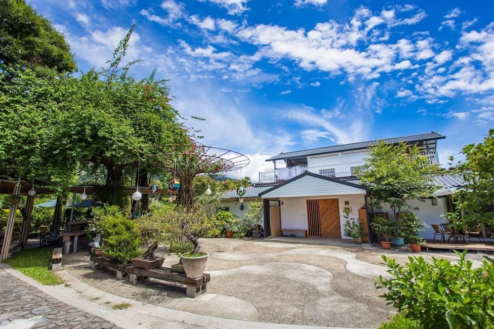 Hou Shan Ren Jia B&B Luye Buitenkant foto